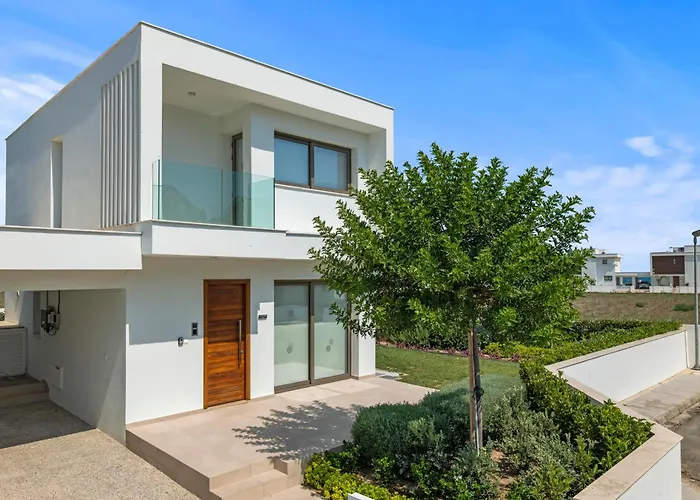Serenity Waves Villa 22